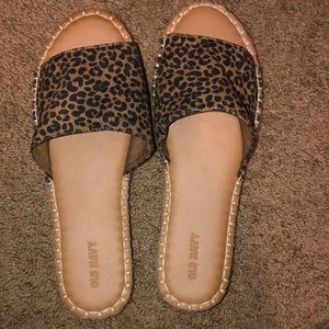 Old navy small platform sandals